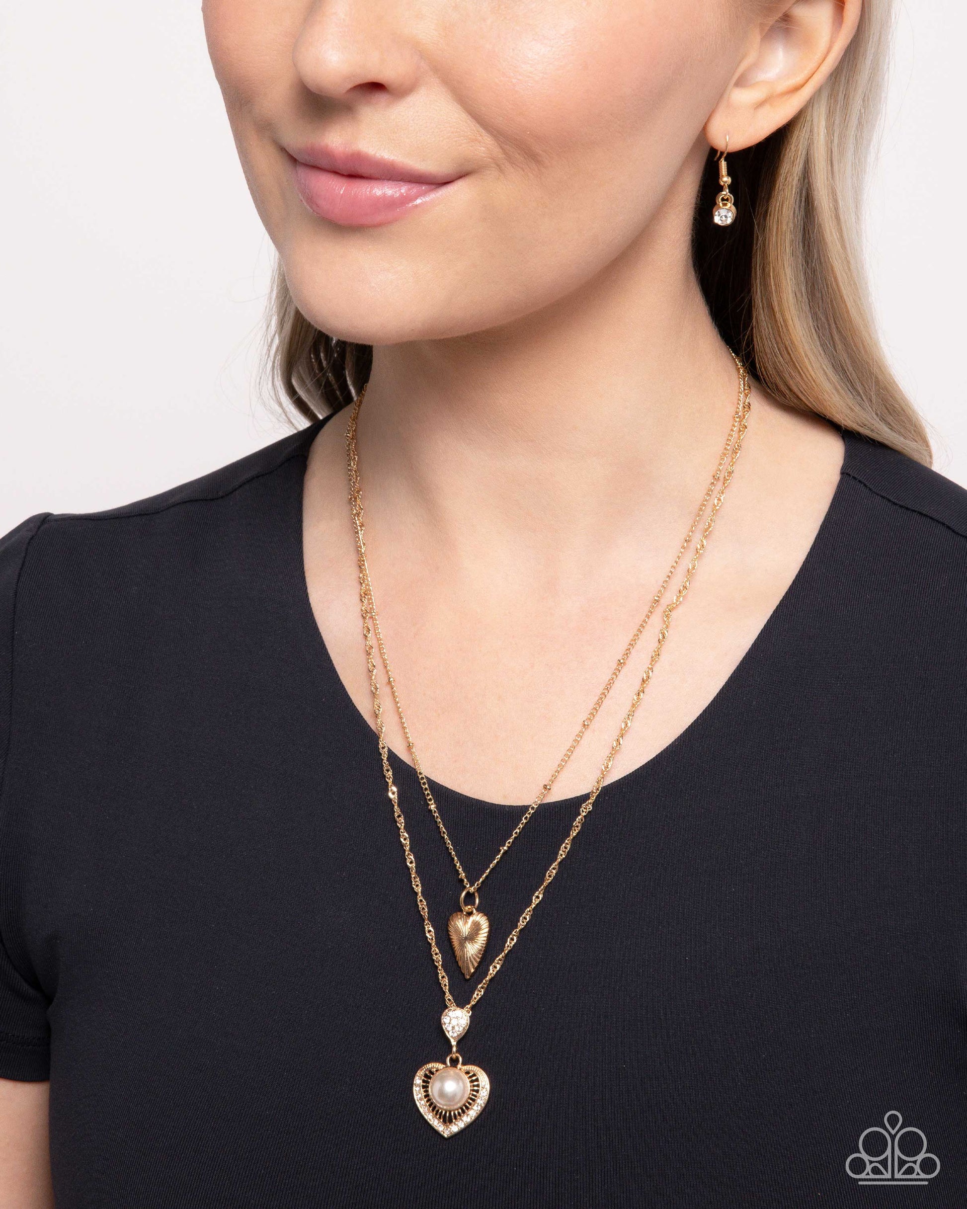 abstract-affection-gold-p2re-gdxx-514xx