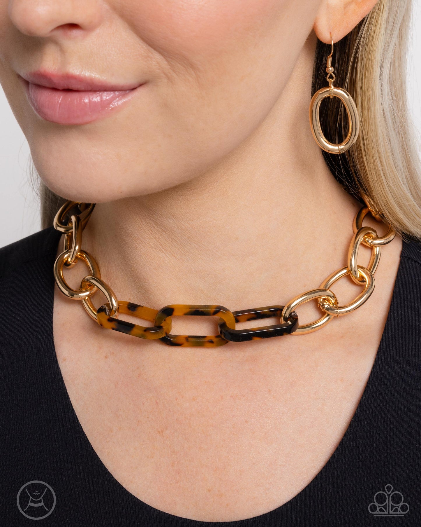 uniquely-upmarket-gold-p2ch-gdxx-140xx