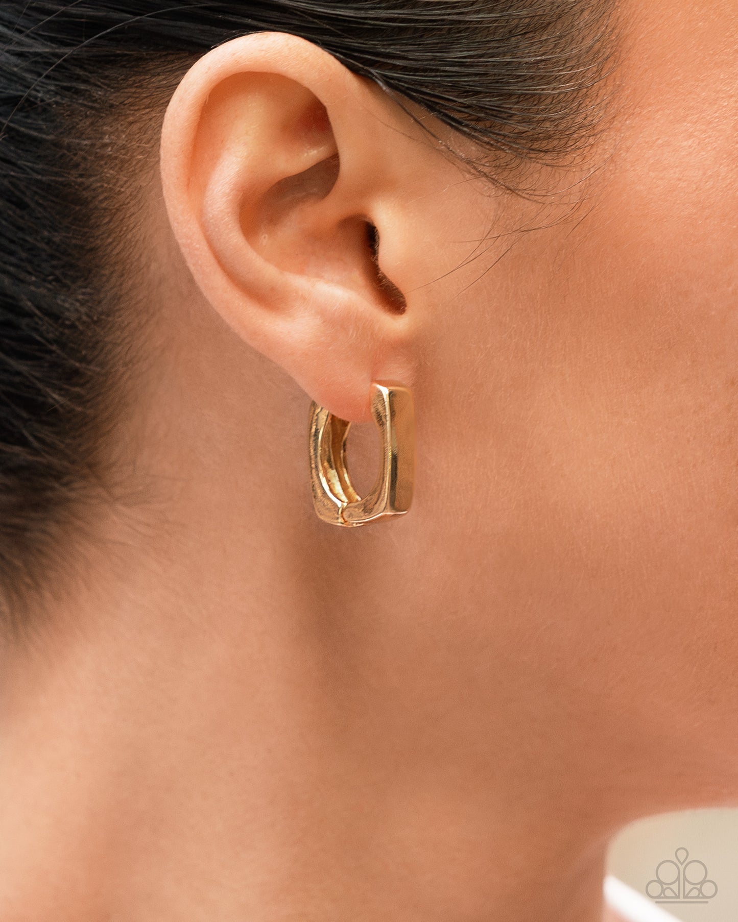 fortnight-fashion-gold-p5ho-gdxx-406xx