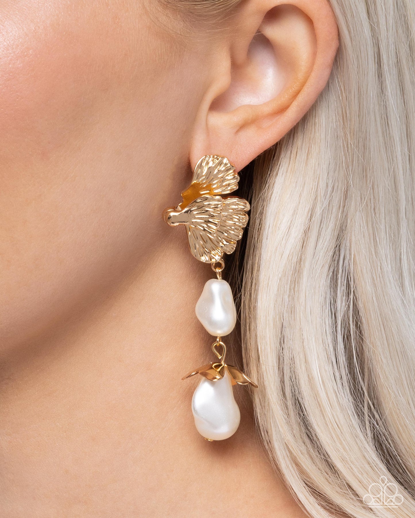 profound-pearls-gold-p5po-gdxx-335xx