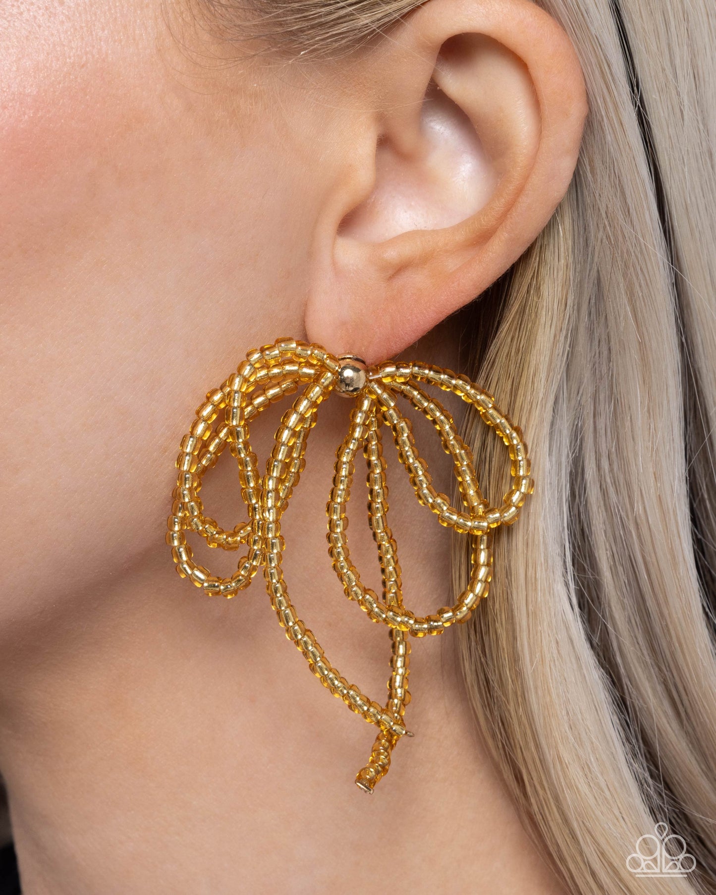 sophisticated-sprinkle-gold-p5po-gdxx-344xx