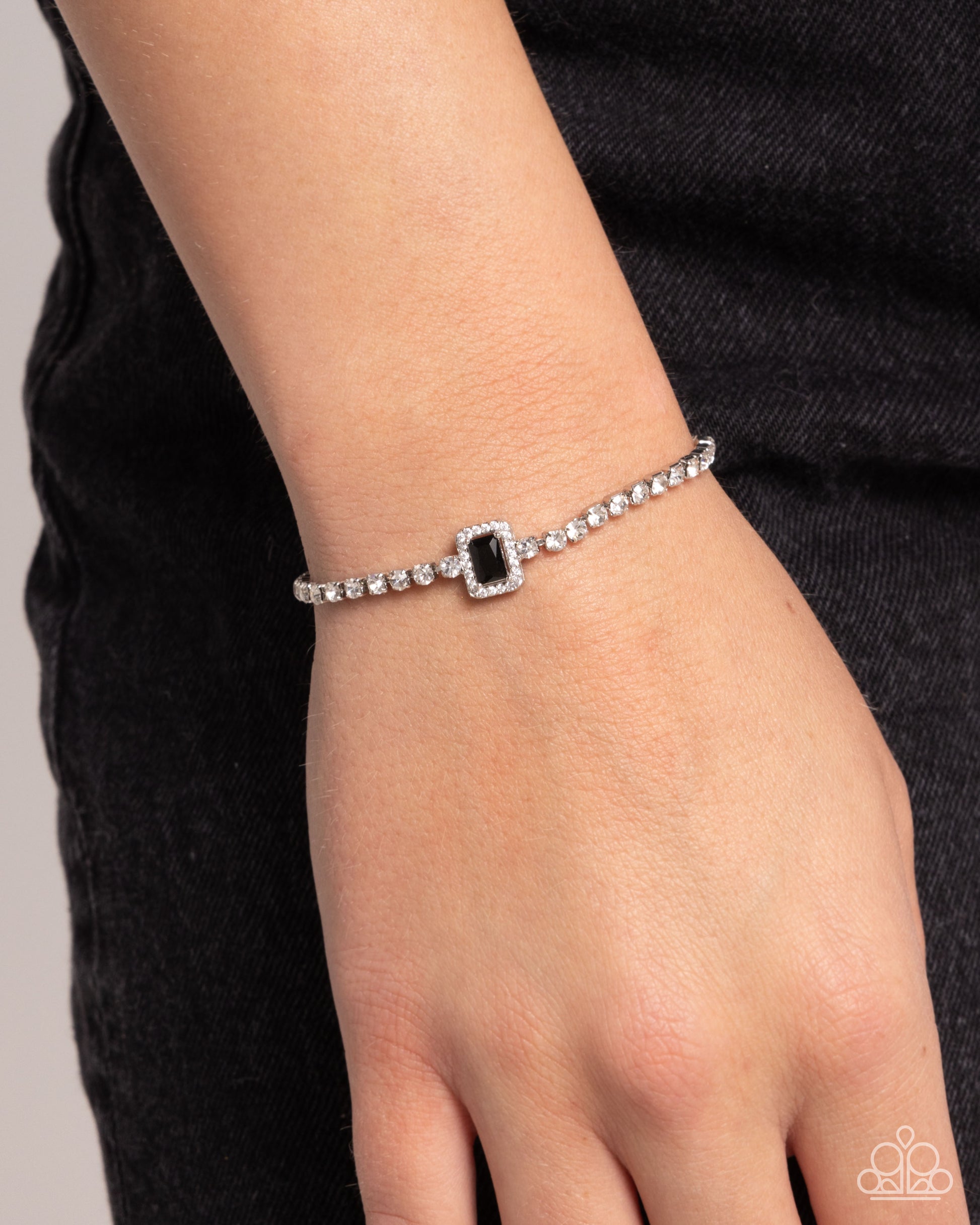 draped-in-dazzle-black-p9da-bkxx-169xx