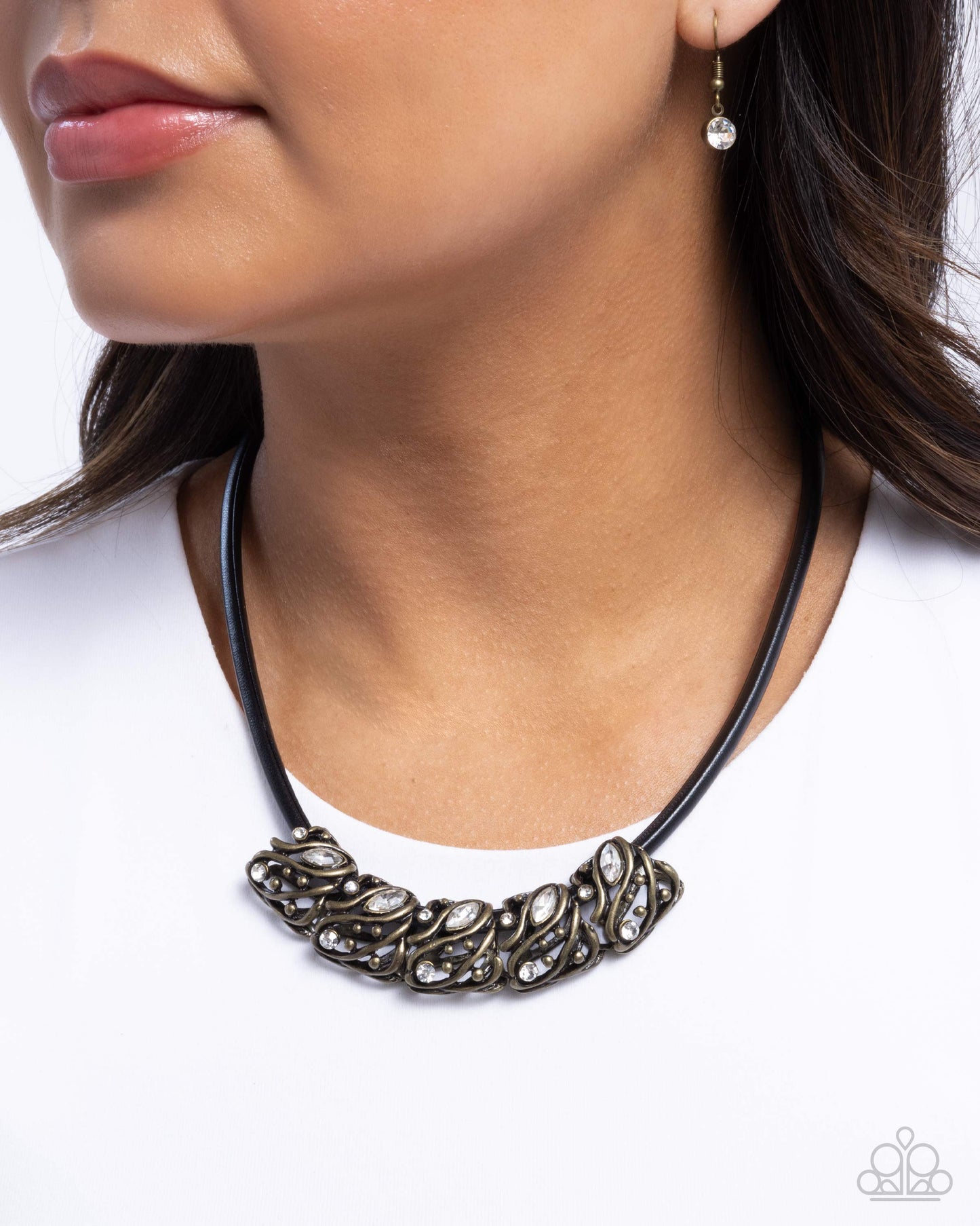 sprig-shimmer-brass-p2re-brxx-232xx