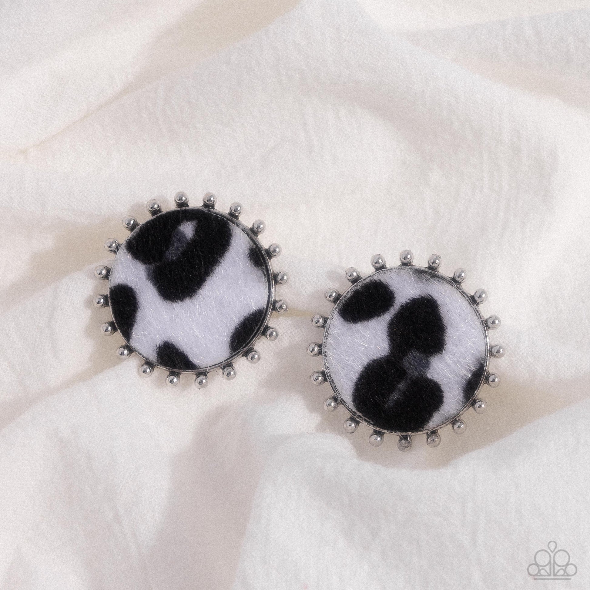 cowhide-couture-black-p5po-bkxx-278xx