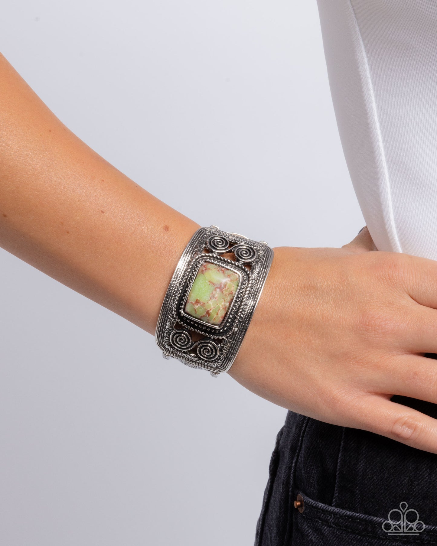 rustic-reaction-green-p9se-grxx-187xx