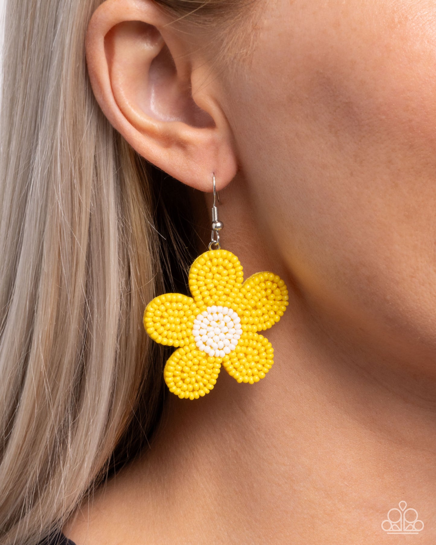 seed-bead-vibrancy-yellow-p5se-ywxx-182xx
