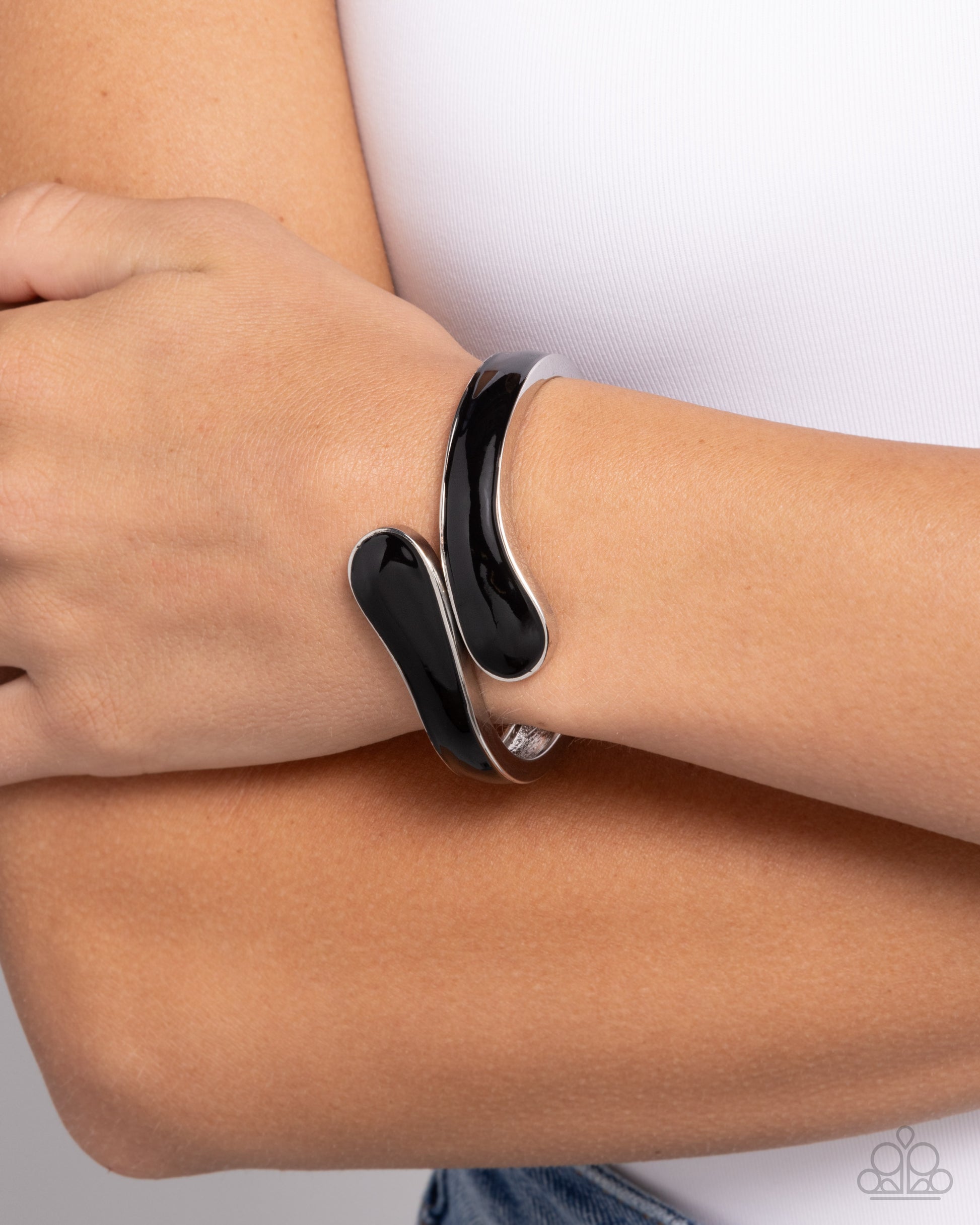 painted-puzzle-black-p9ba-bkxx-134xx