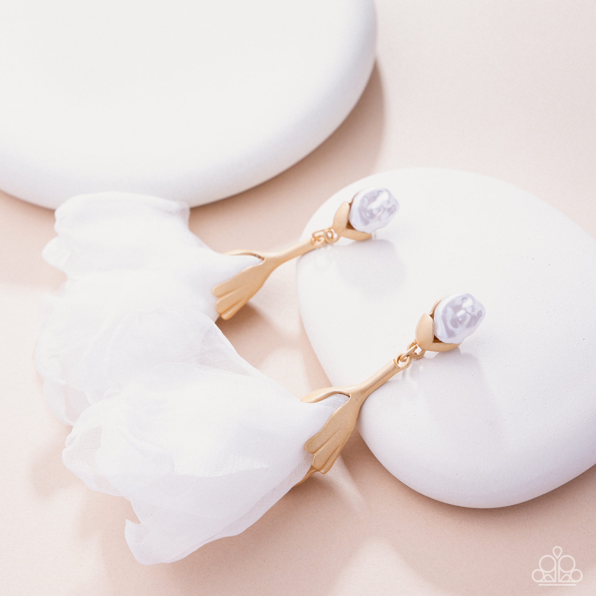 corps-de-ballet-gold-p5po-gdxx-368xx