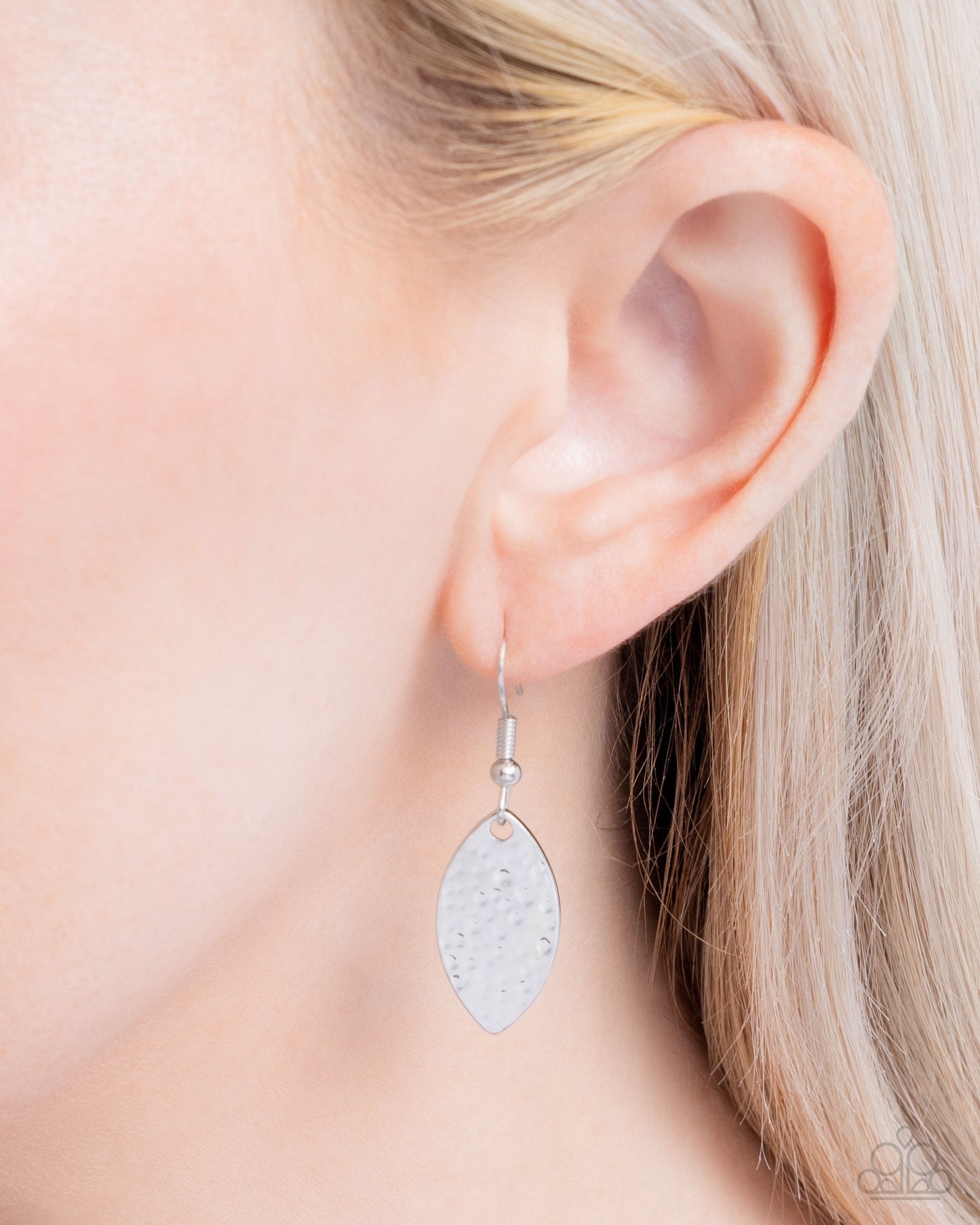 hard-days-work-silver-p2da-svxx-323xx