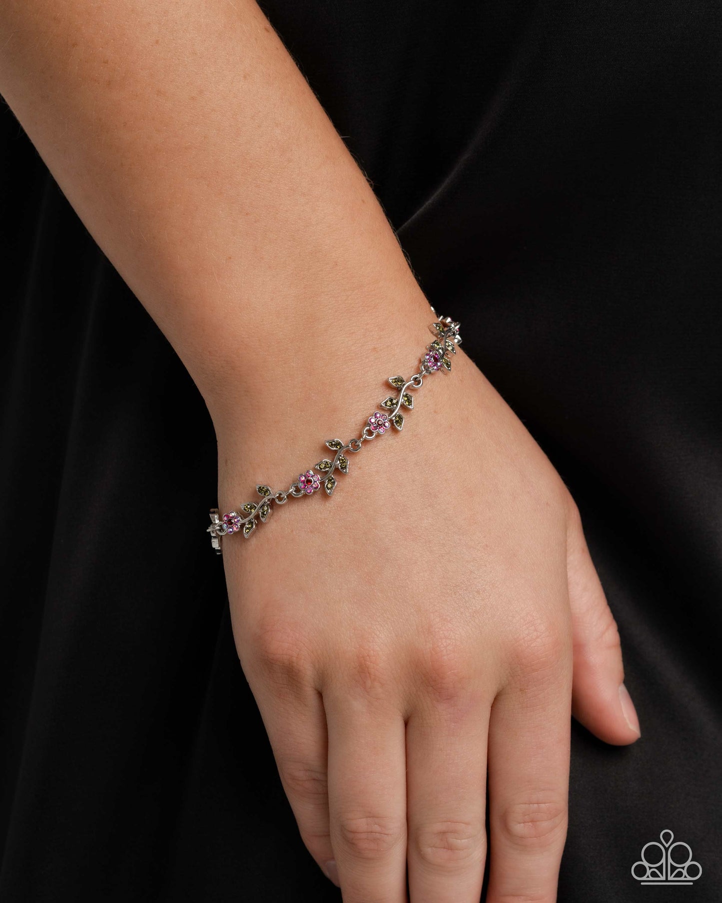 complete-look-2482-bb-rd-gn