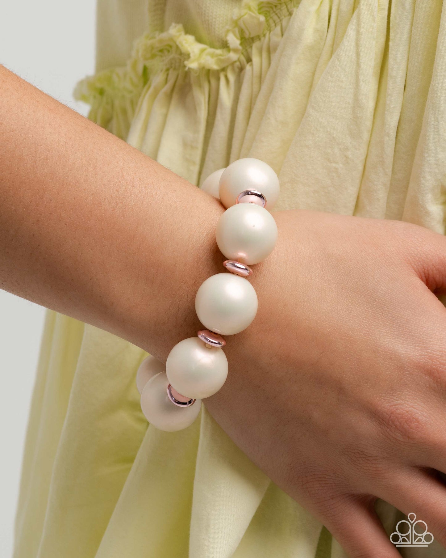 pearl-platoon-complete-look-bb-pk-fz