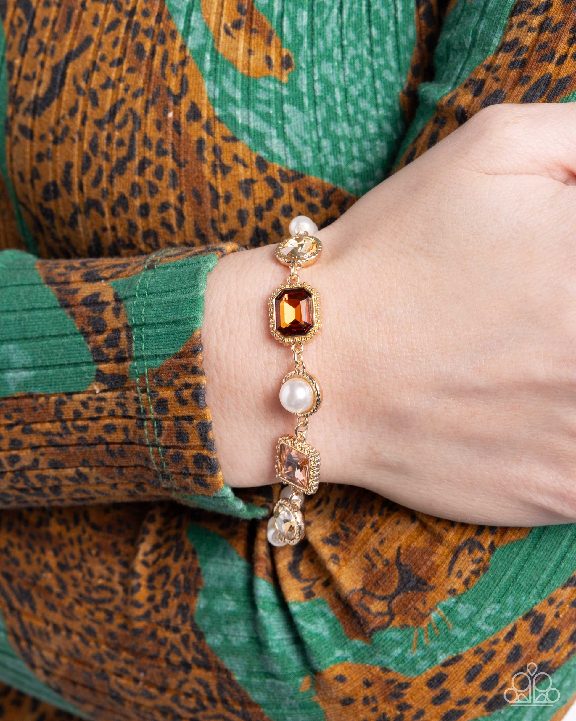 complete-look-2825-bb-bn-fv