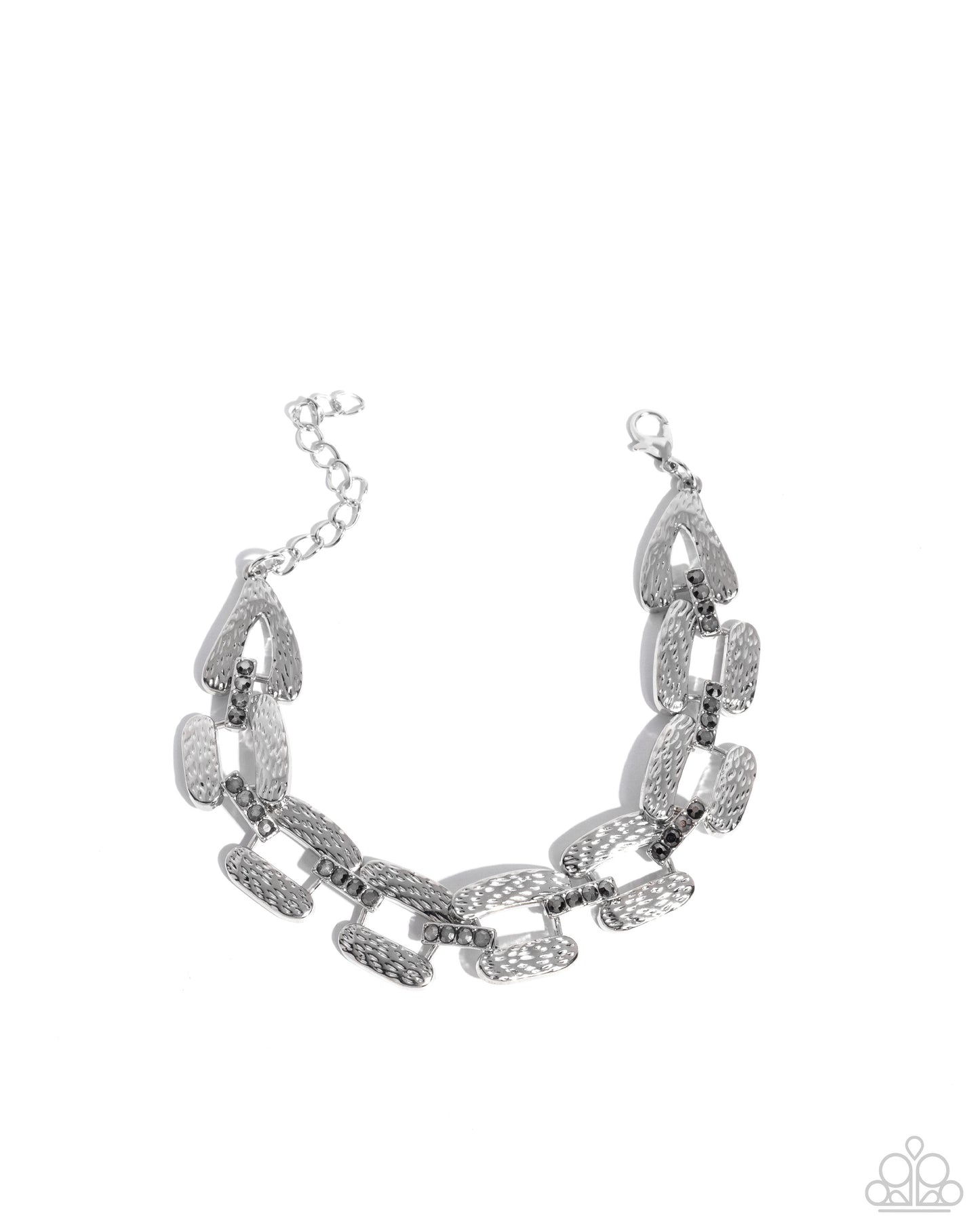 demanding-more-silver-p9ed-svxx-155xx