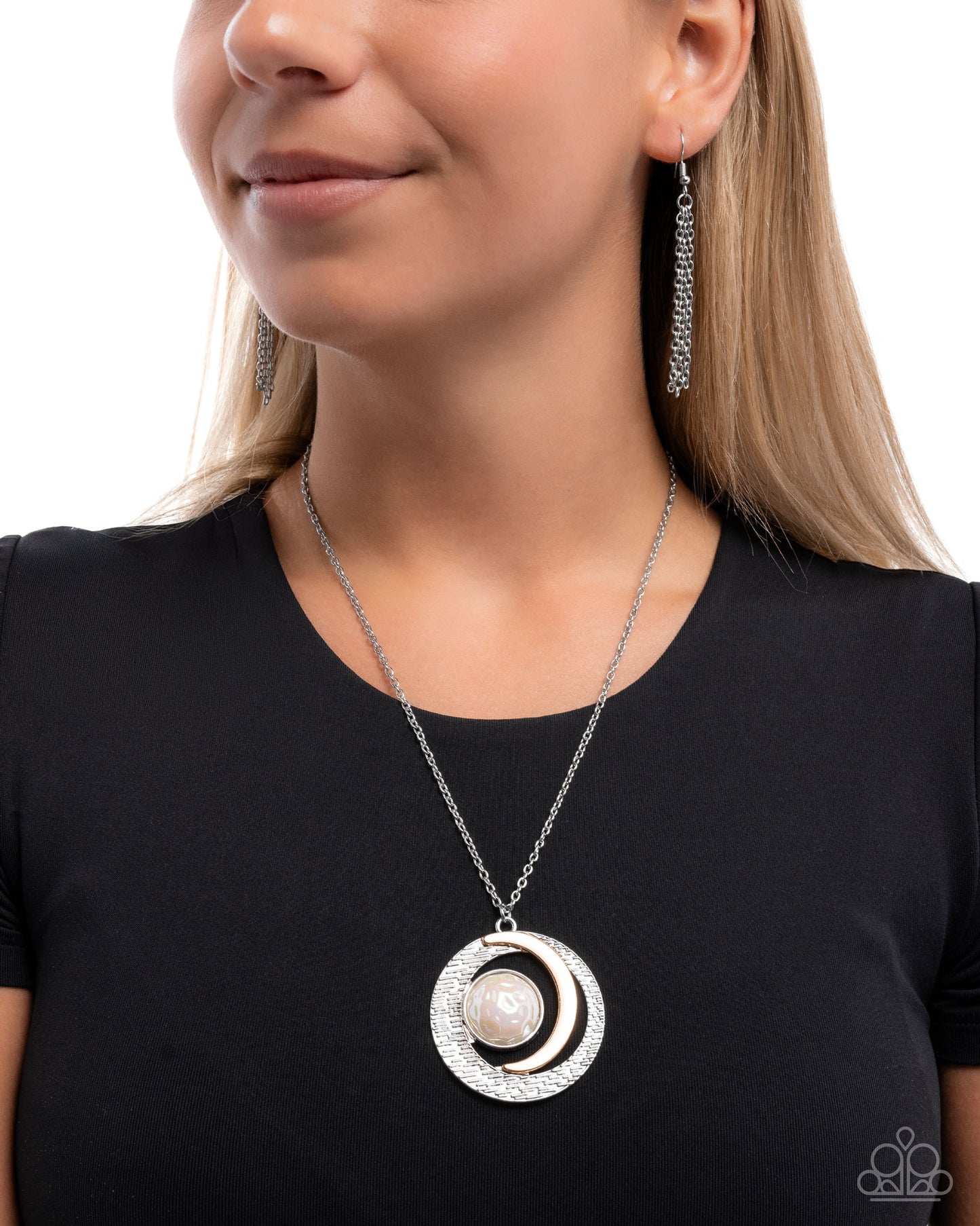 lunar-month-white-p2re-wtxx-731xx