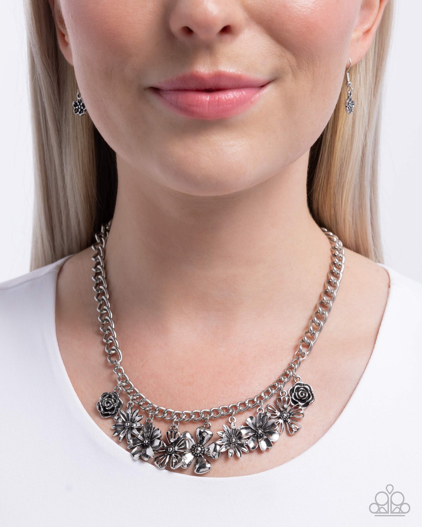 loyal-layers-white-p2wh-wtxx-332xx