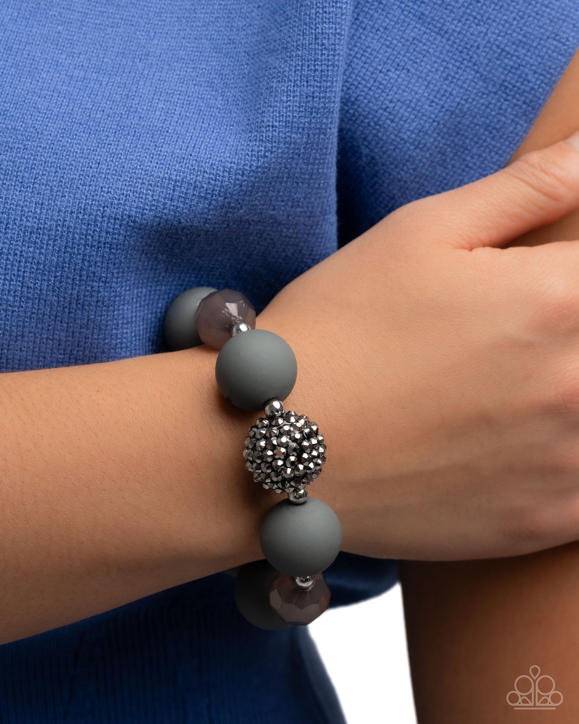 hematite-hallmark-complete-look-bb-sv-ie