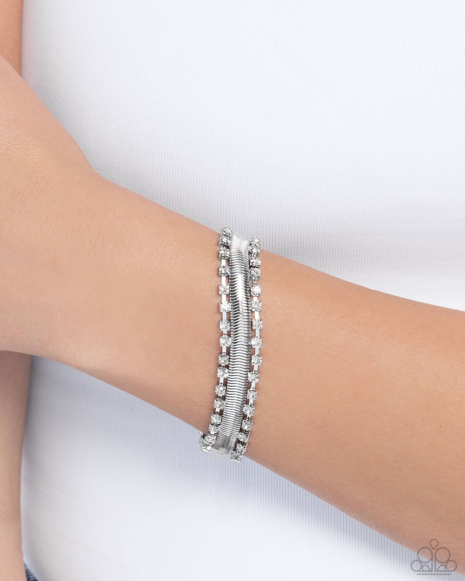 radical-resolution-white-p9ed-wtxx-066xx