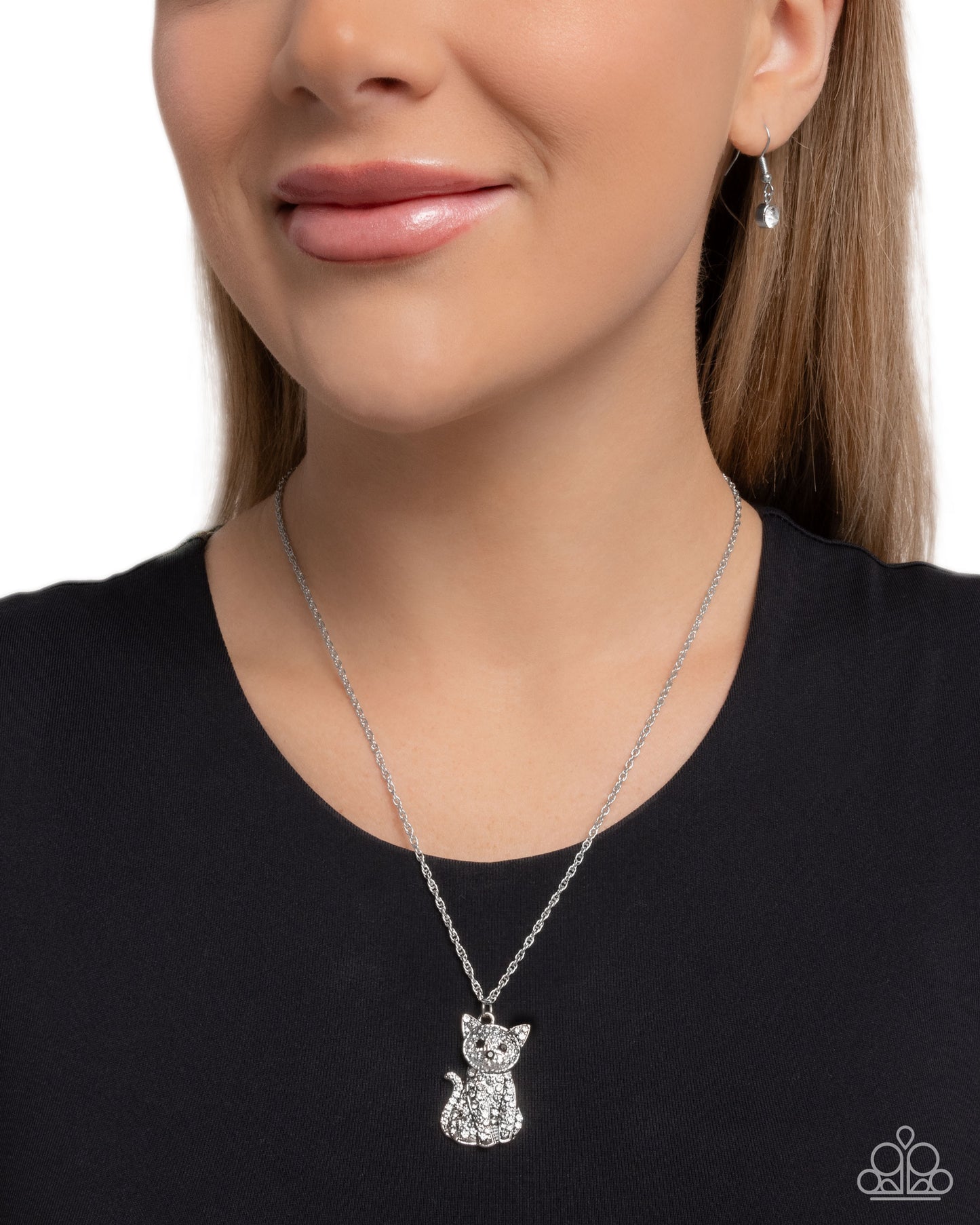 cat-call-white-p2da-wtxx-332xx