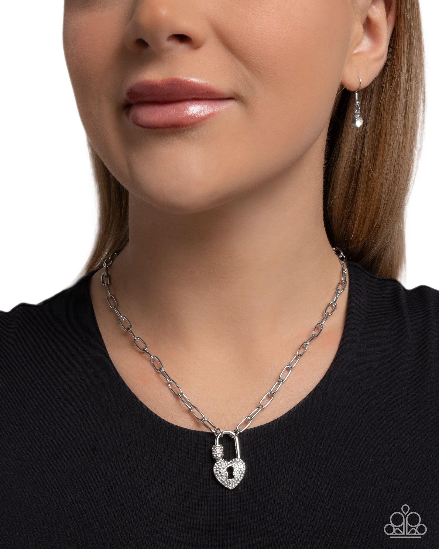 padlock-potential-white-p2re-wtxx-745xx