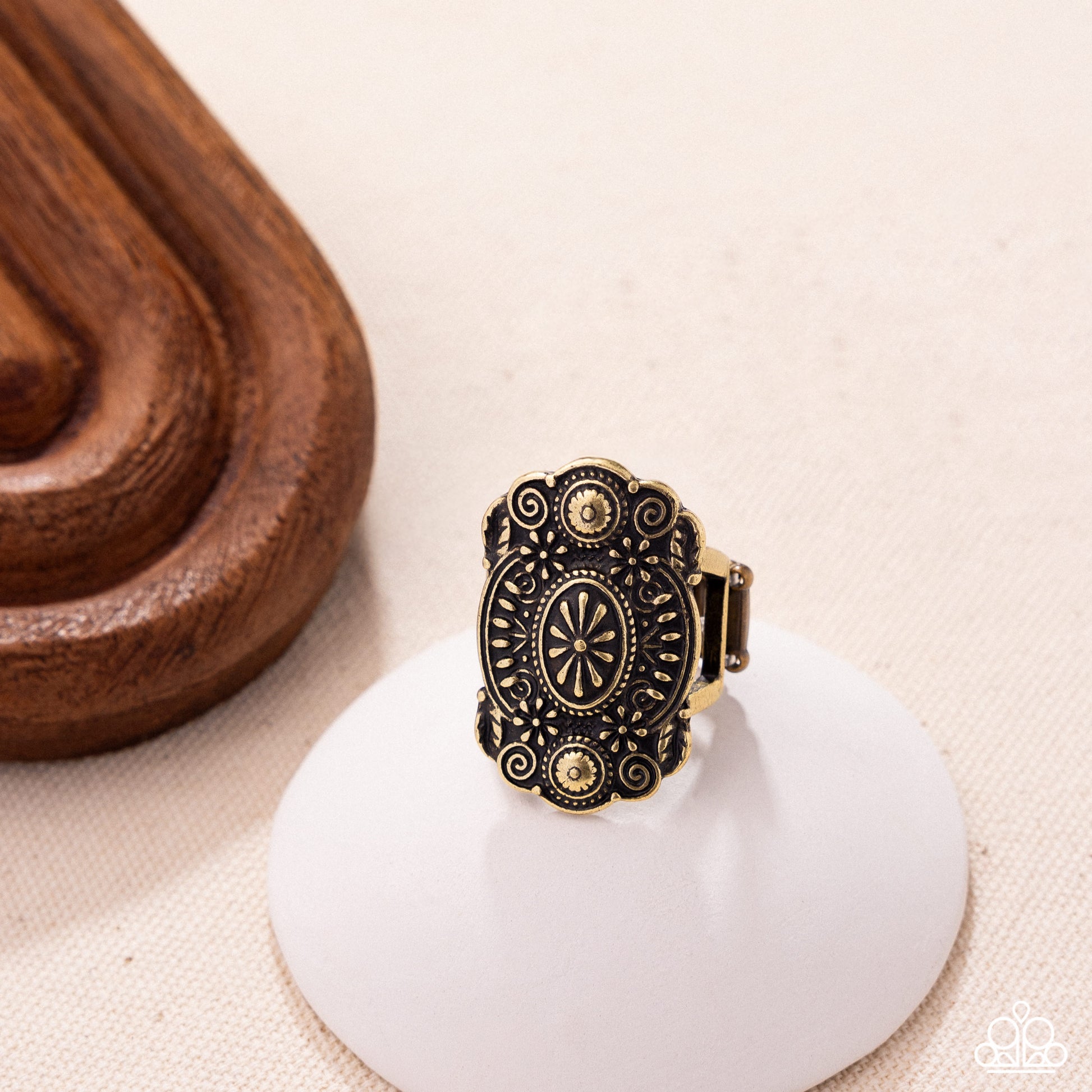 frenetic-frame-brass-p4se-brxx-105xx