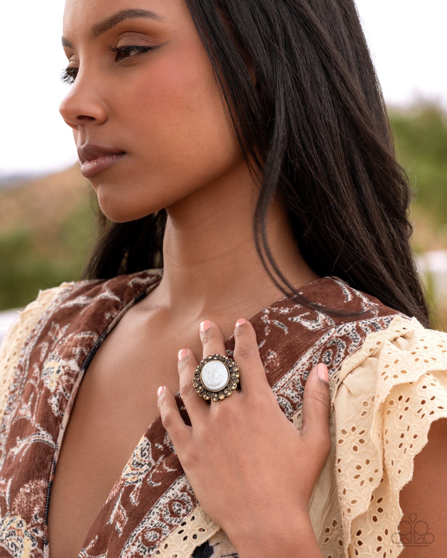 delightfully-vintage-brass-p4st-brxx-009xx