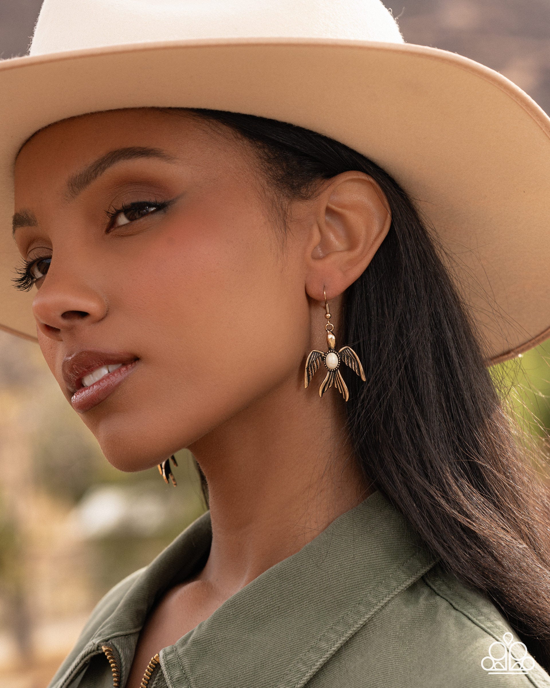 soaring-stones-white-p5se-wtxx-242xx