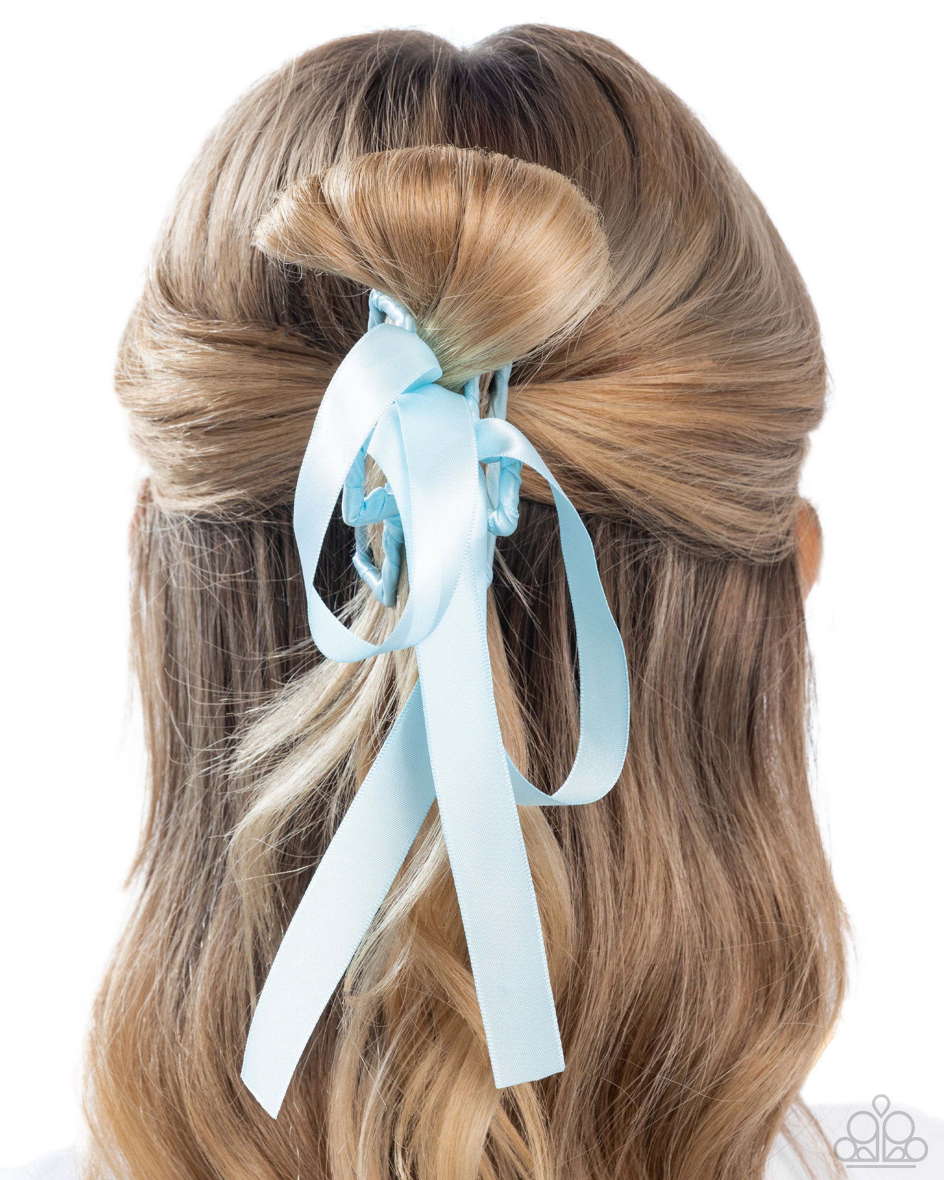 haute-hairstylist-blue-p7cc-blxx-026xx