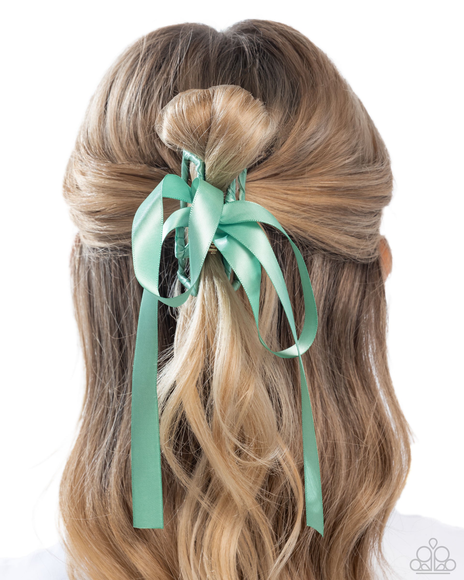 haute-hairstylist-green-p7cc-grxx-022xx