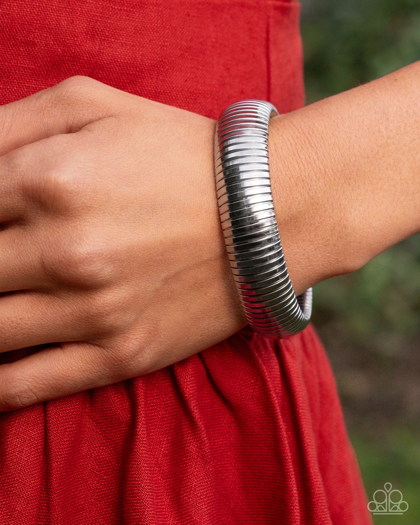 flashy-fringe-silver-p9ed-svxx-160xx