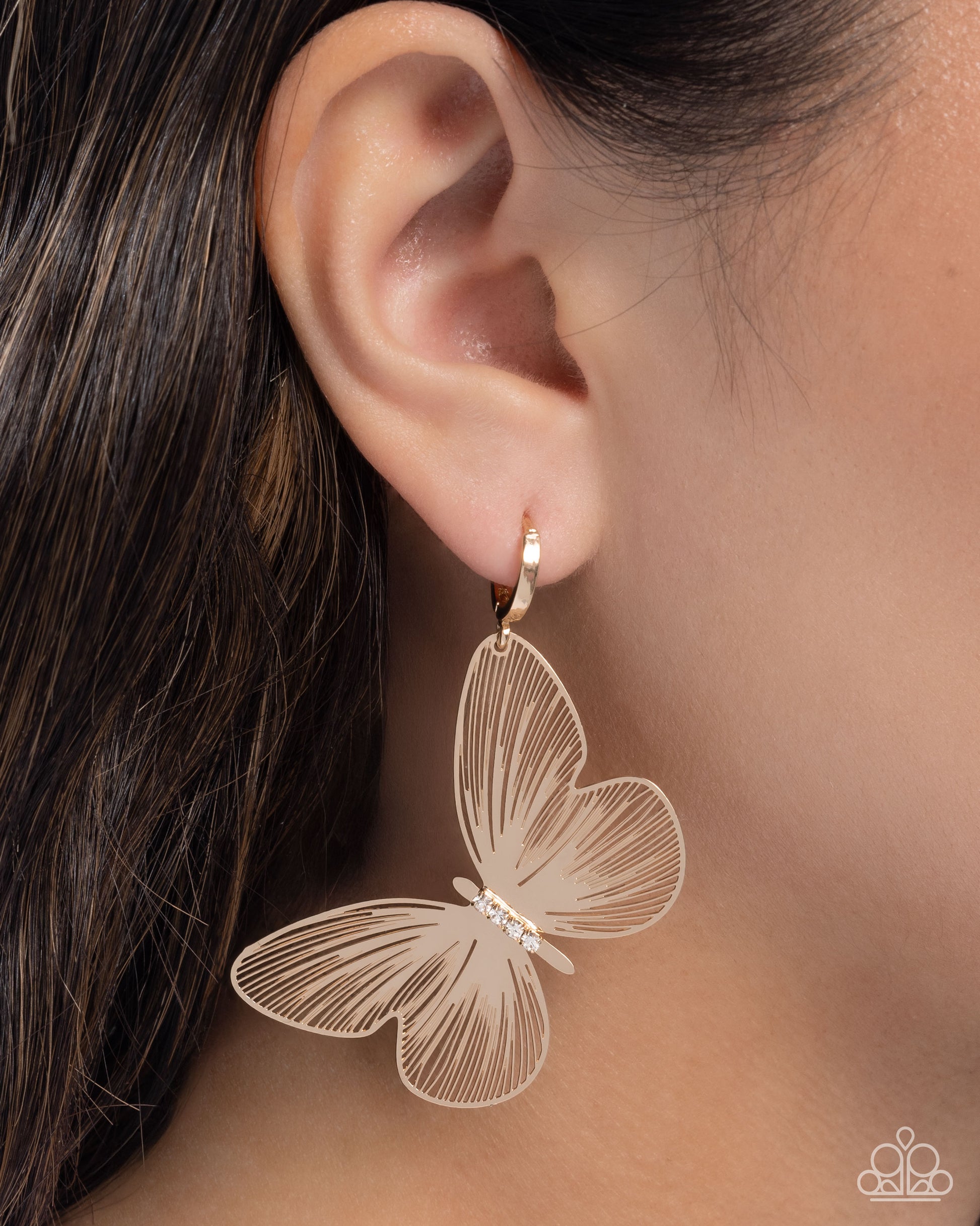 fluttering-folk-gold-p5ho-gdxx-439xx