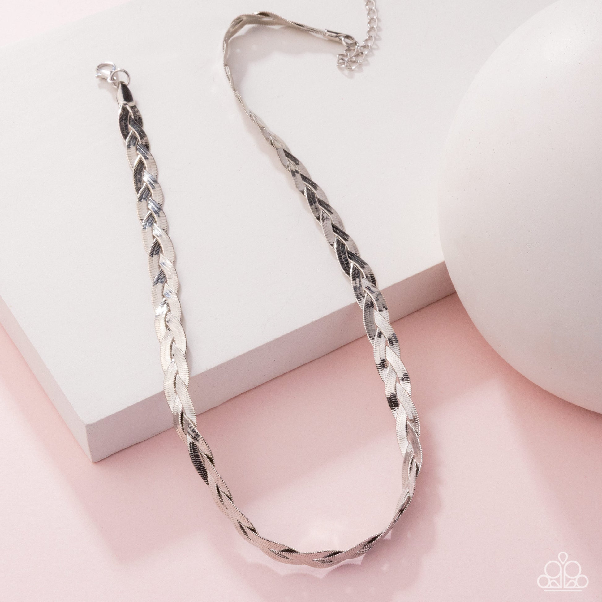 Paparazzi ♥ Bewildering Braid Silver ♥ Necklace – LisaAbercrombie
