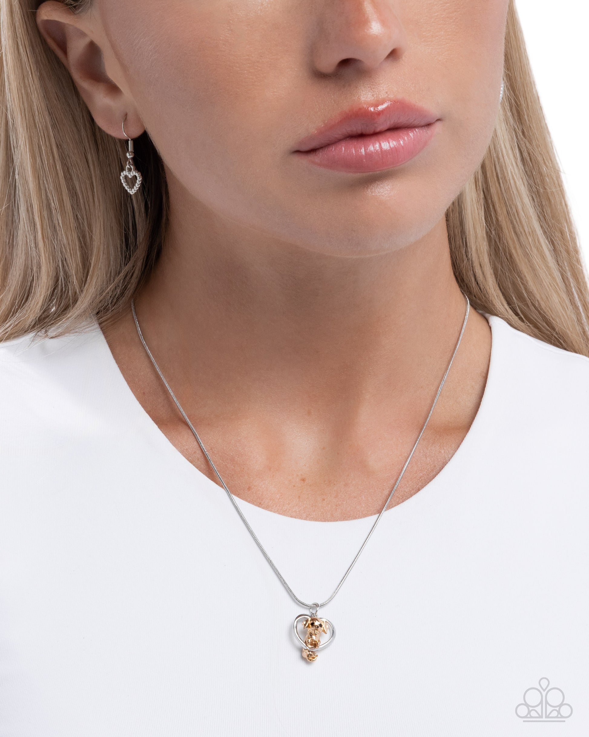 delightful-dog-silver-p2da-svxx-438xx