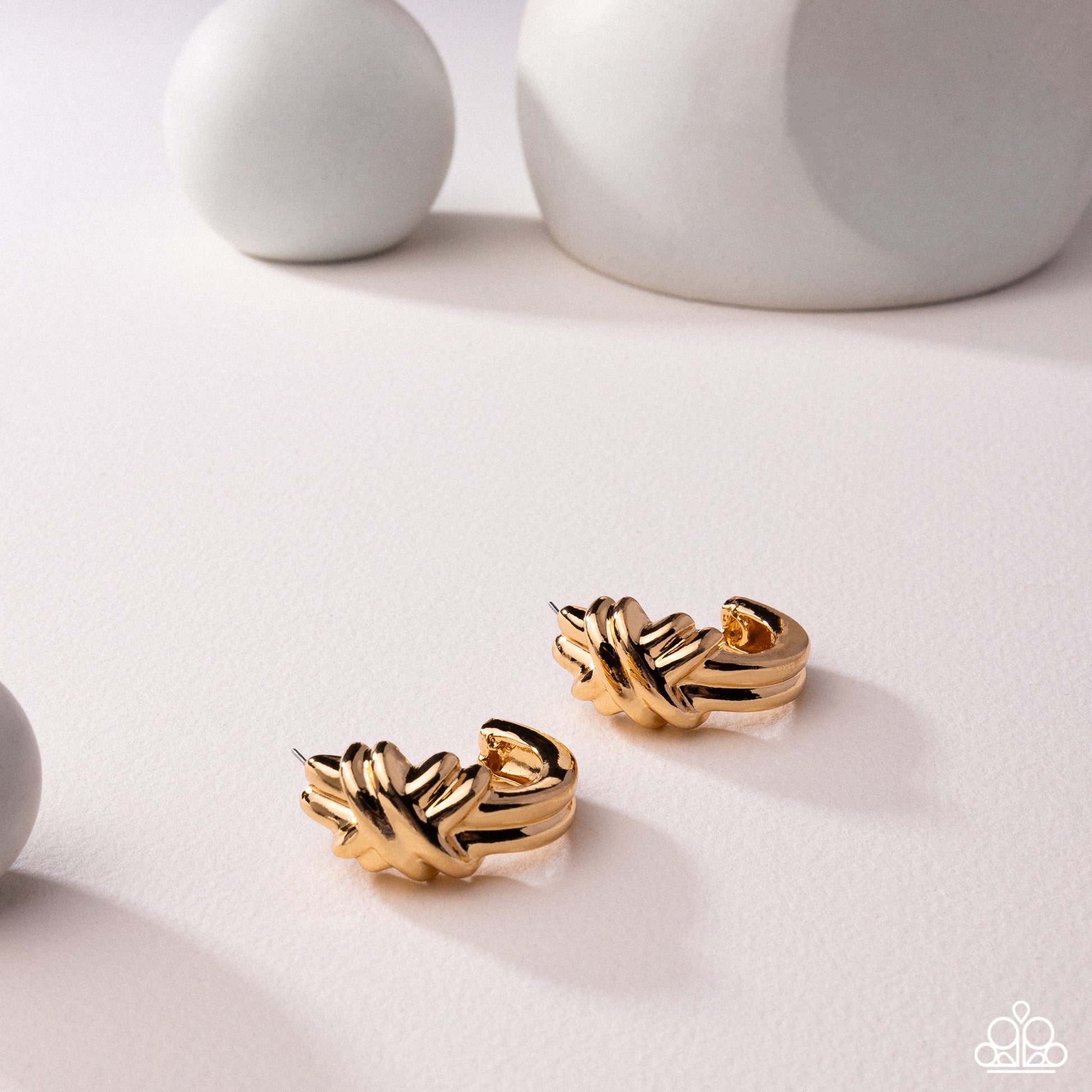 honor-bound-gold-july-2025-life-of-the-party-exclusive-p5ho-gdxx-441xx