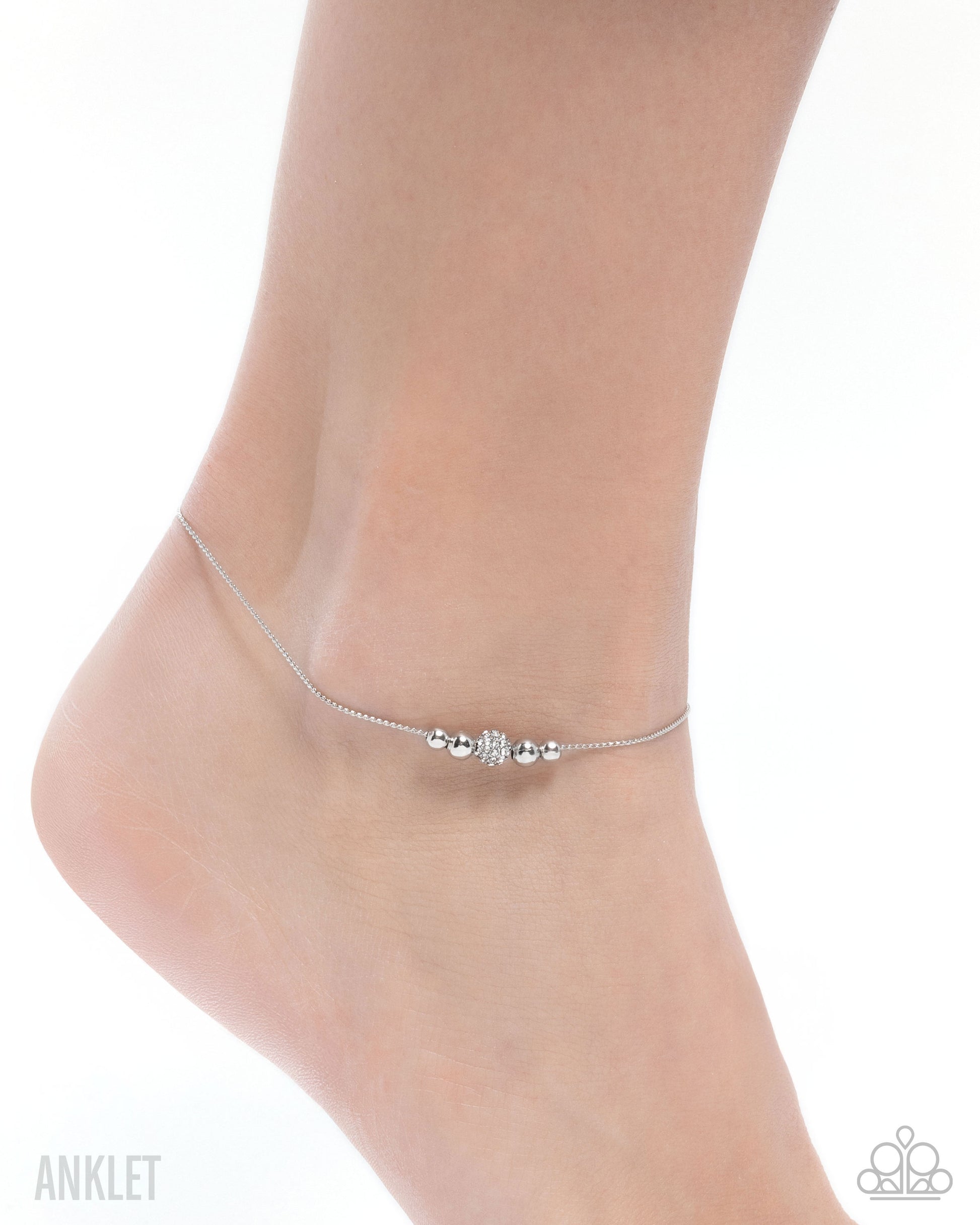 simple-showcase-white-p9an-wtxx-076xx