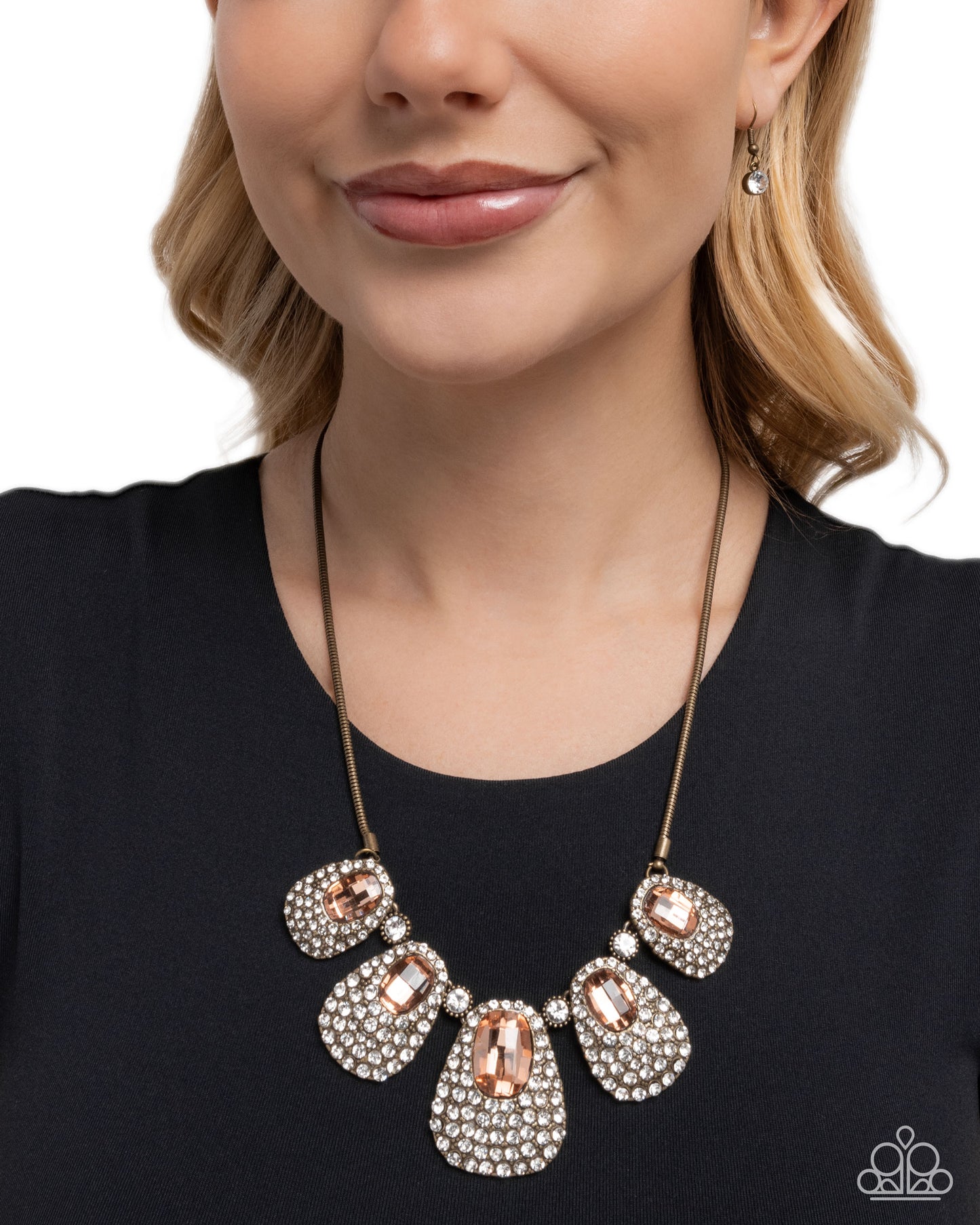 oval-ovation-brass-p2re-brxx-243xx