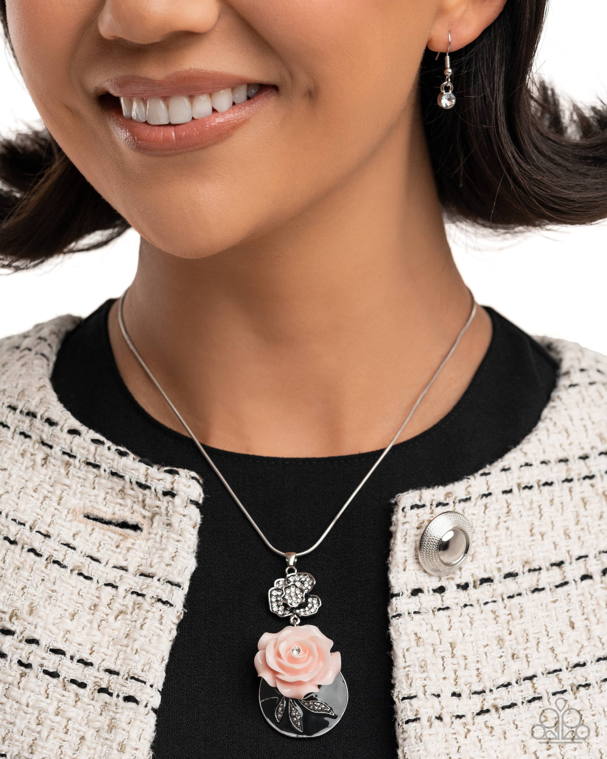 rosy-reception-complete-look-1983-bb-pk-kg