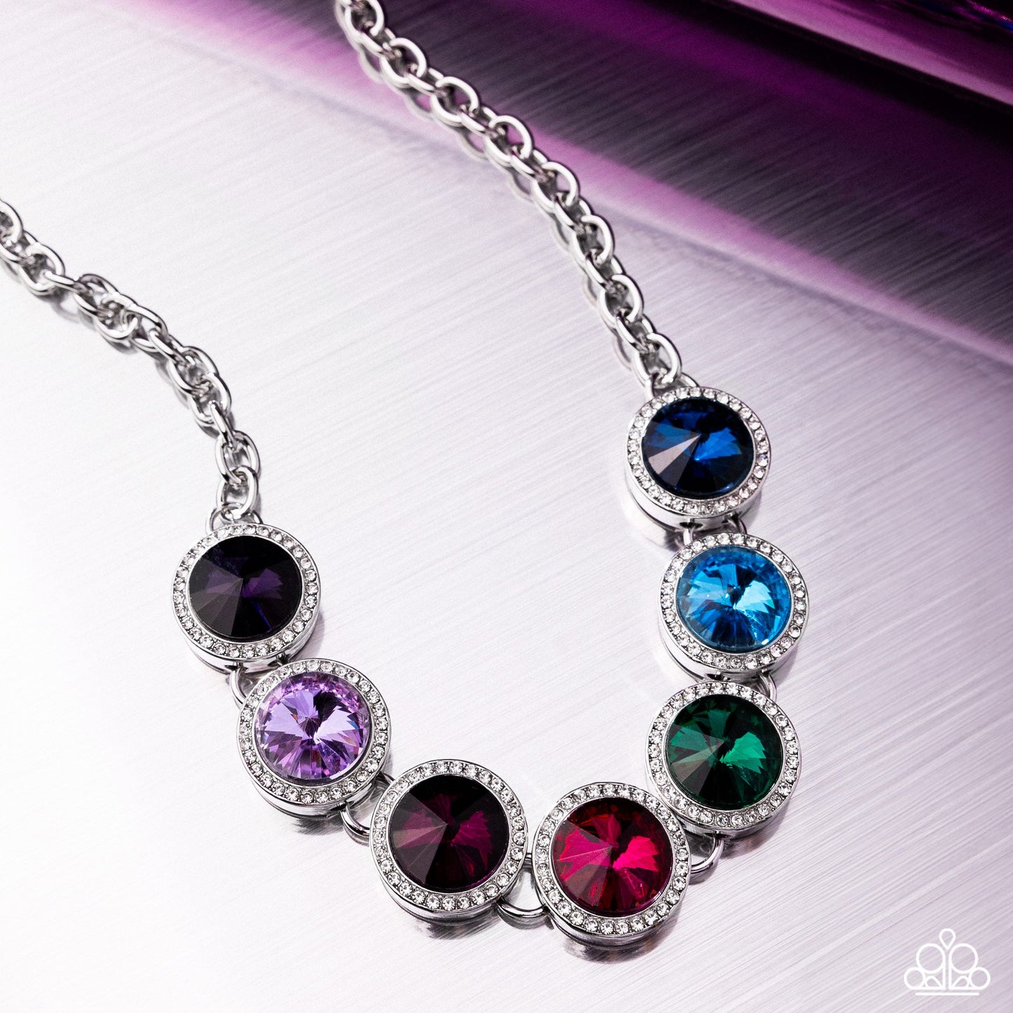royal-palette-multi-july-2024-life-of-the-party-exclusive-p2ch-mtxx-057xx