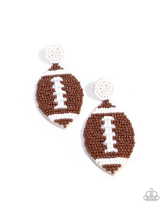football-fan-brown-p5po-bnxx-061xx