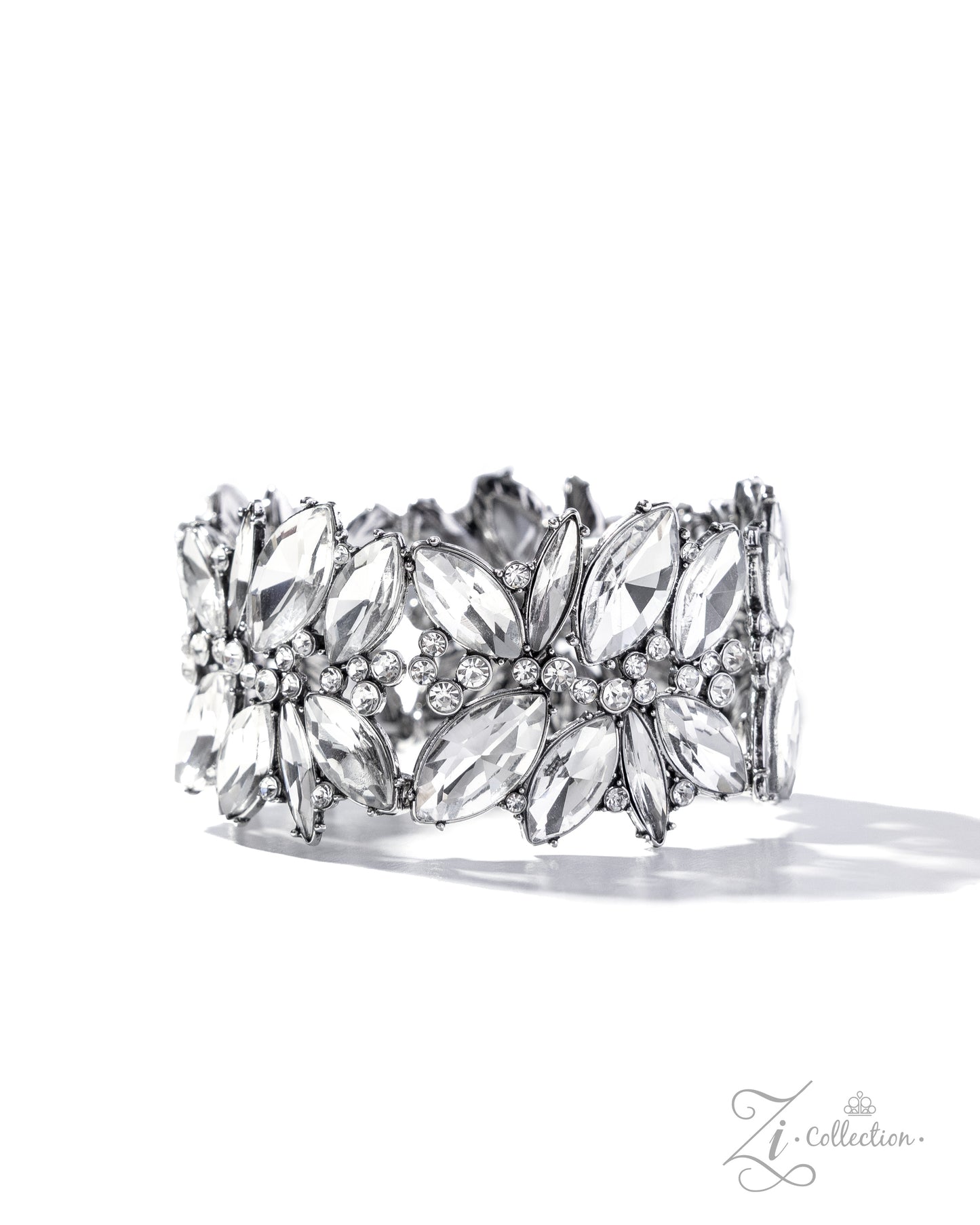composed-charm-white-z2523