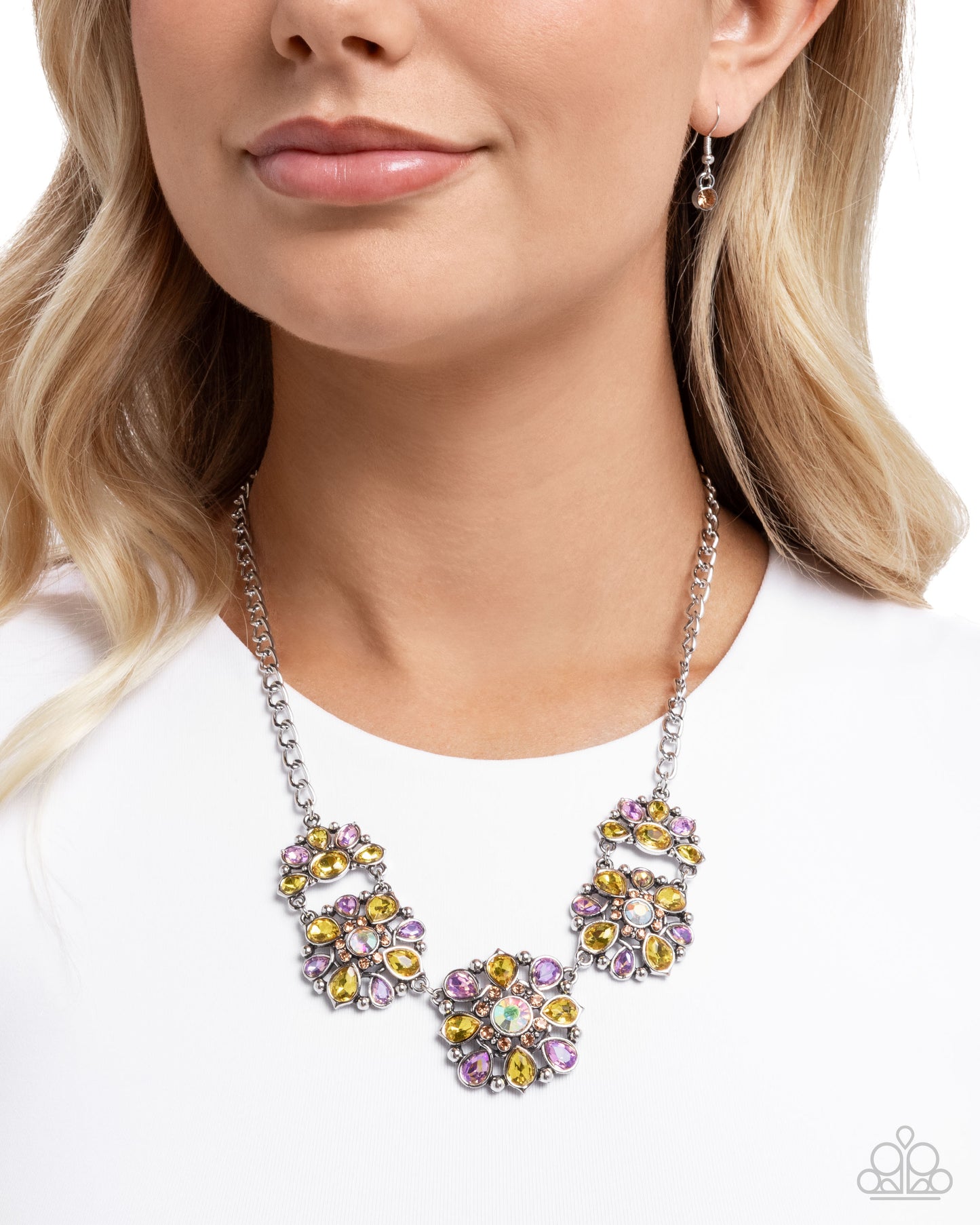 woodland-waltz-yellow-p2re-ywxx-137xx