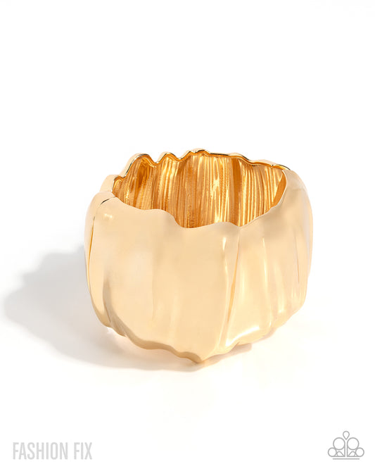 metro-mural-gold-p9ba-gdxx-167lw