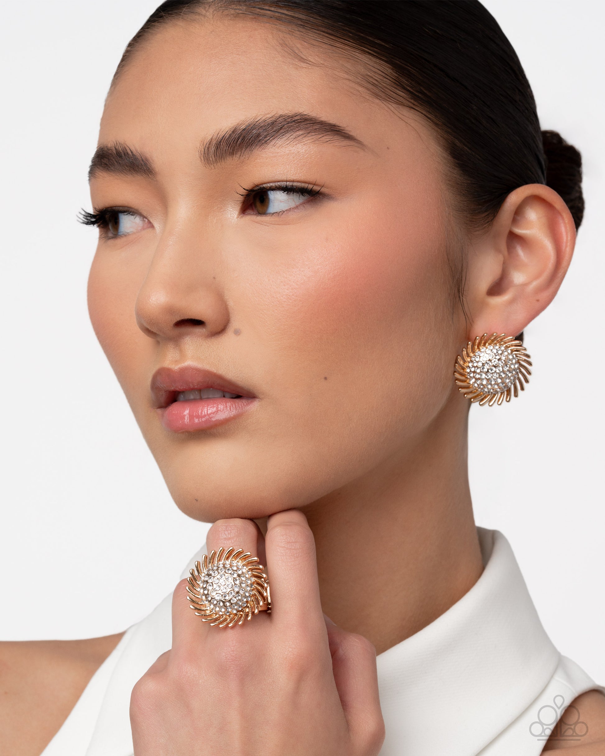 strategic-show-gold-bb-gd-mt