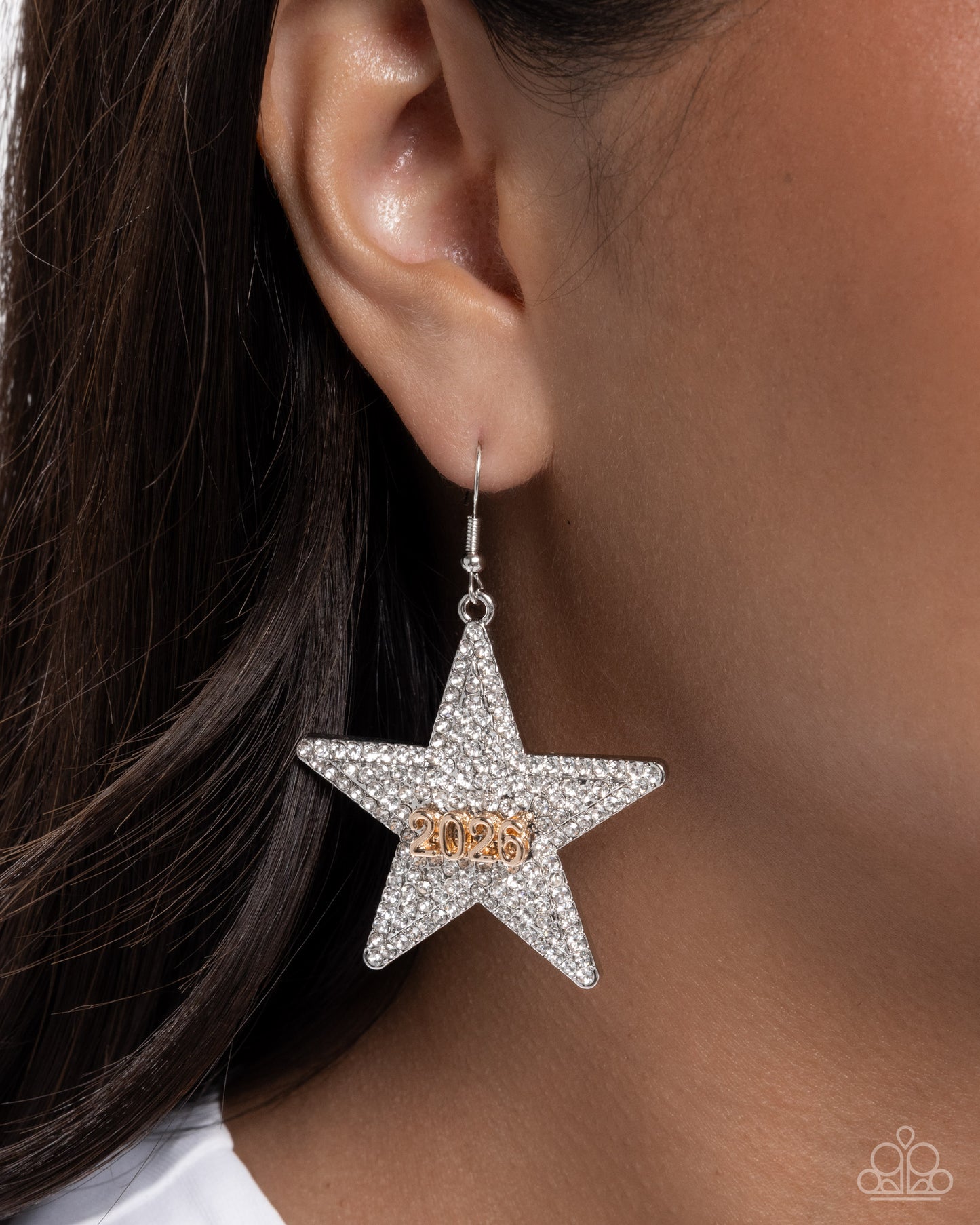 celebratory-character-white-p5se-wtxx-256xx