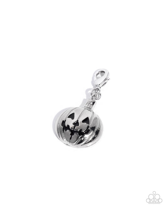 adorable-apparition-silver-p9cb-svxx-089xx