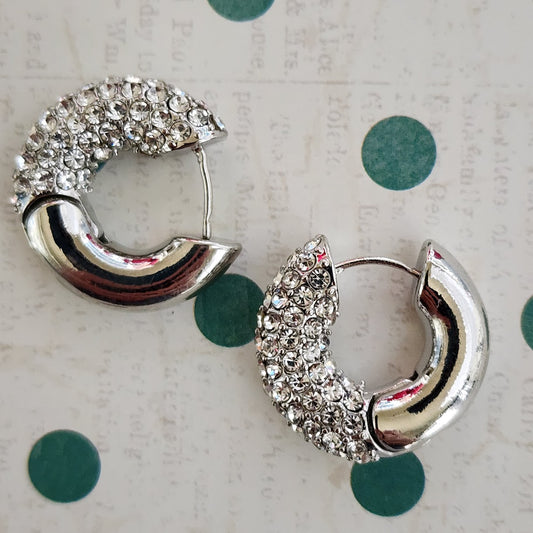 Paparazzi ♥ Combustible Confidence - White ♥  Earrings