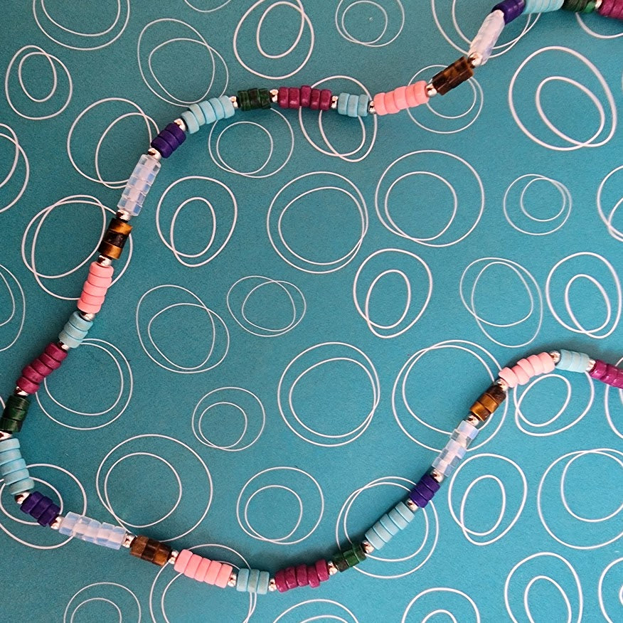 Paparazzi ♥ Oasis Outline - Multi ♥  Necklace