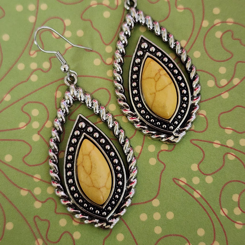 Paparazzi ♥ Twisted Trailblazer - Yellow ♥  Earrings