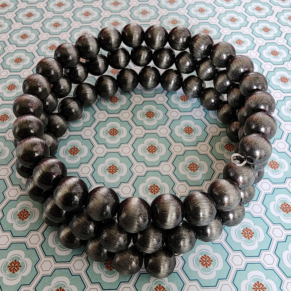 Paparazzi ♥ Coiled Catwalk - Silver ♥  Bracelet