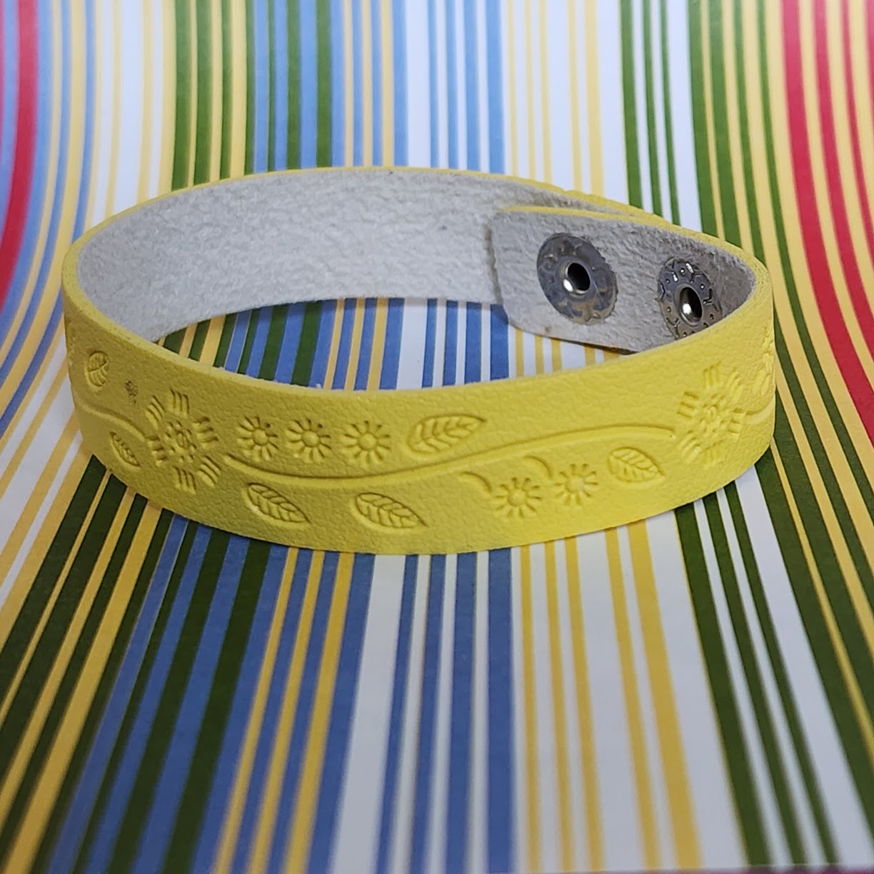 Paparazzi ♥ Rural Equinox - Yellow ♥  Bracelet