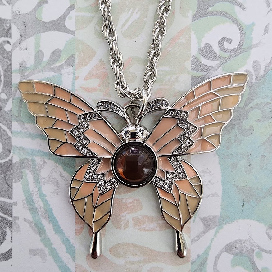 Paparazzi ♥ Showstopping Shuttle - Brown ♥  Necklace